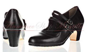 Flamenco shoes 379/T5 nailed in smooth leather black nailed with two straps