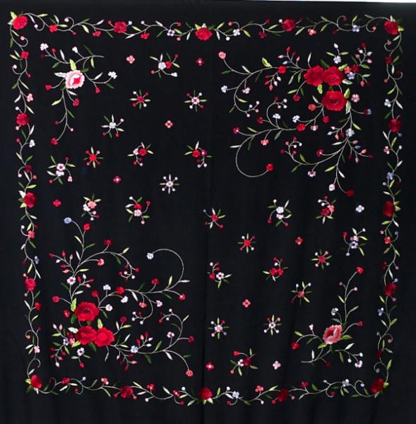 Flamenco professional manton silk hand embroidered black with flowers